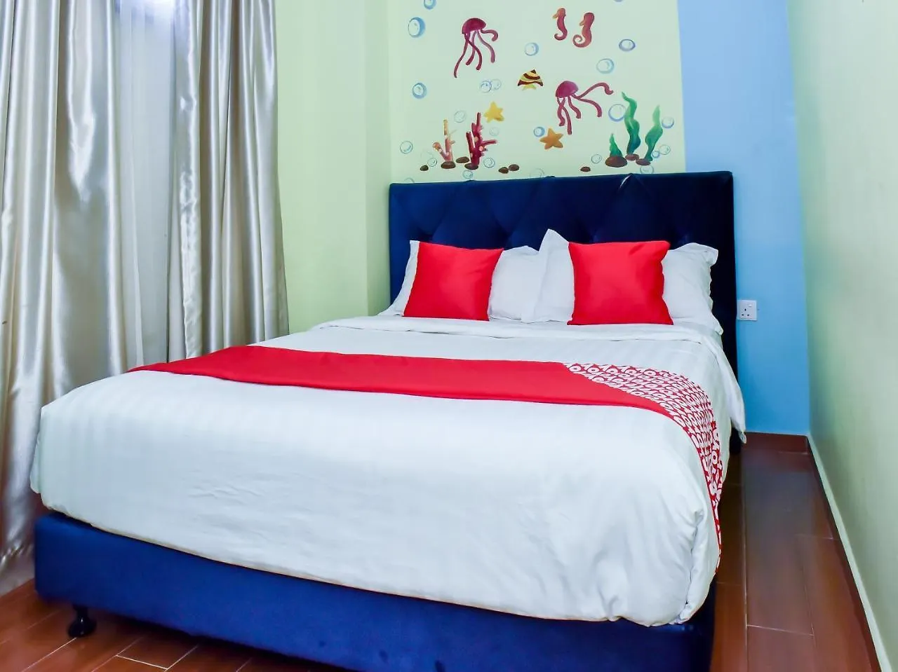 Oyo 297 Elmark Hotel location